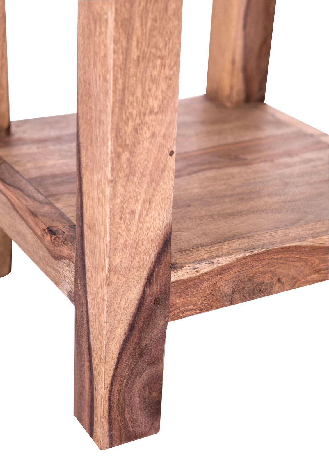 Nahaufnahme einer Beistellkonsole aus Holz mit natürlicher Maserung, seitliche Perspektive.