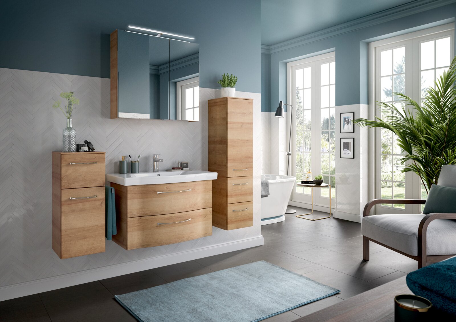 Moderne Badezimmermöbel in Holzoptik mit Waschbecken, Spiegel und Schränken, seitliche Perspektive