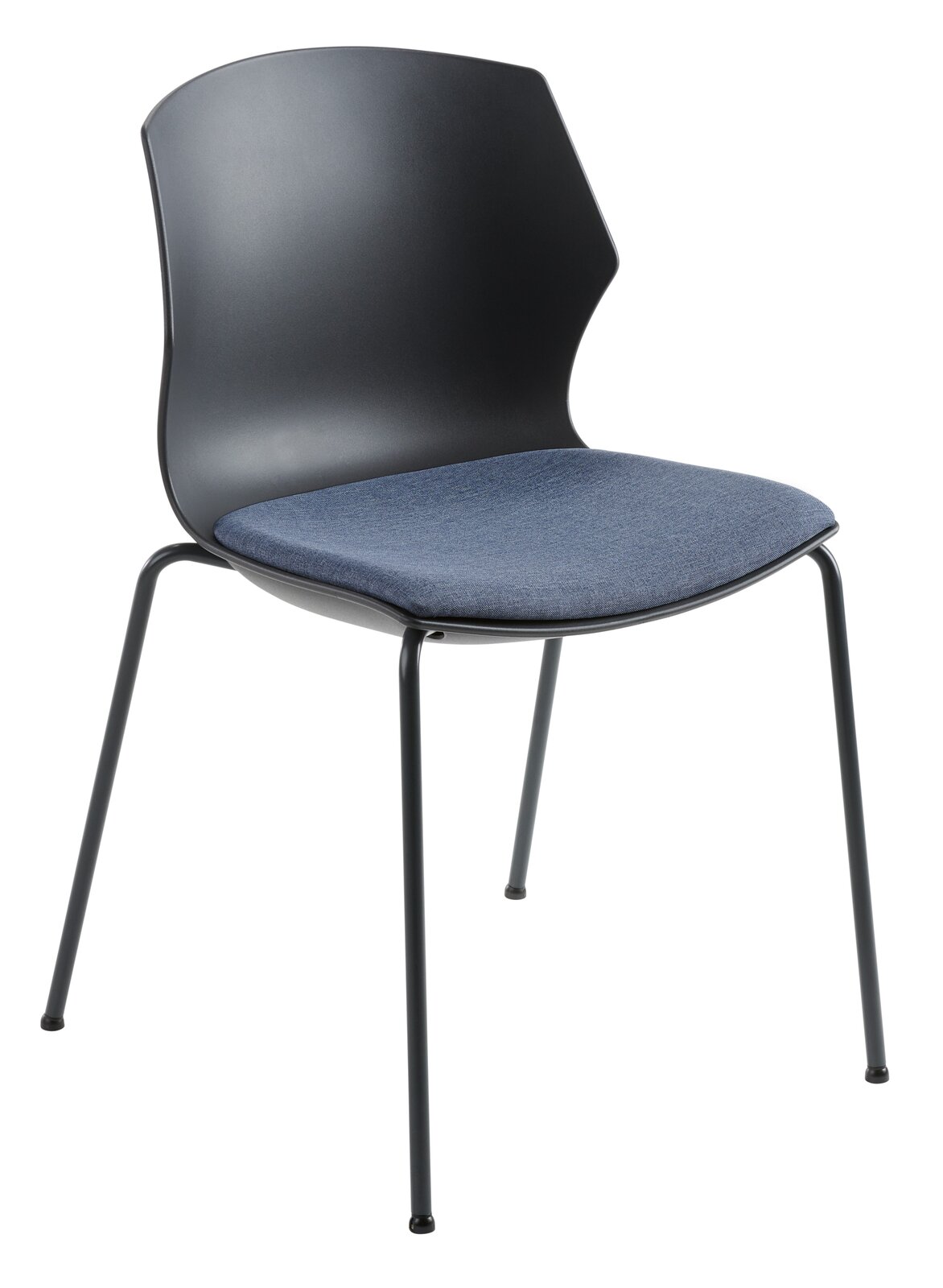 Moderner Stapelstuhl mit schwarzer Rückenlehne und blauer Sitzfläche, seitliche Perspektive