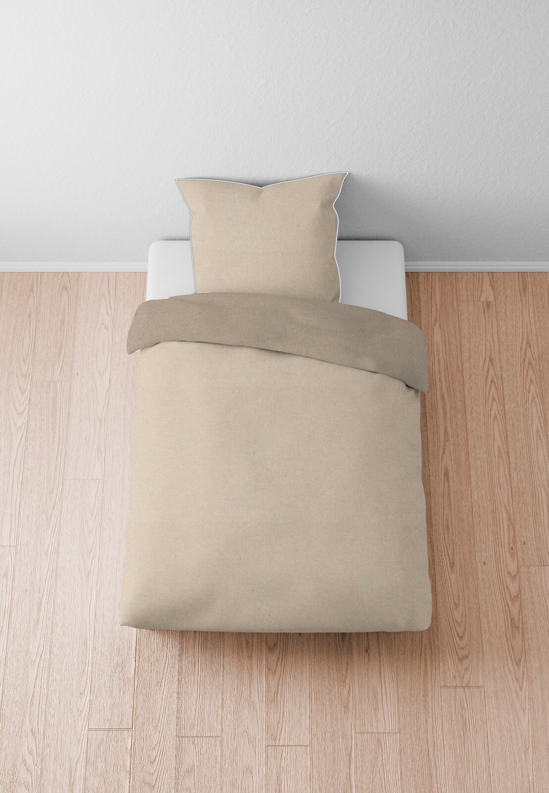 Bett mit beigefarbener Melange-Flanell-Bettwäsche, Draufsicht