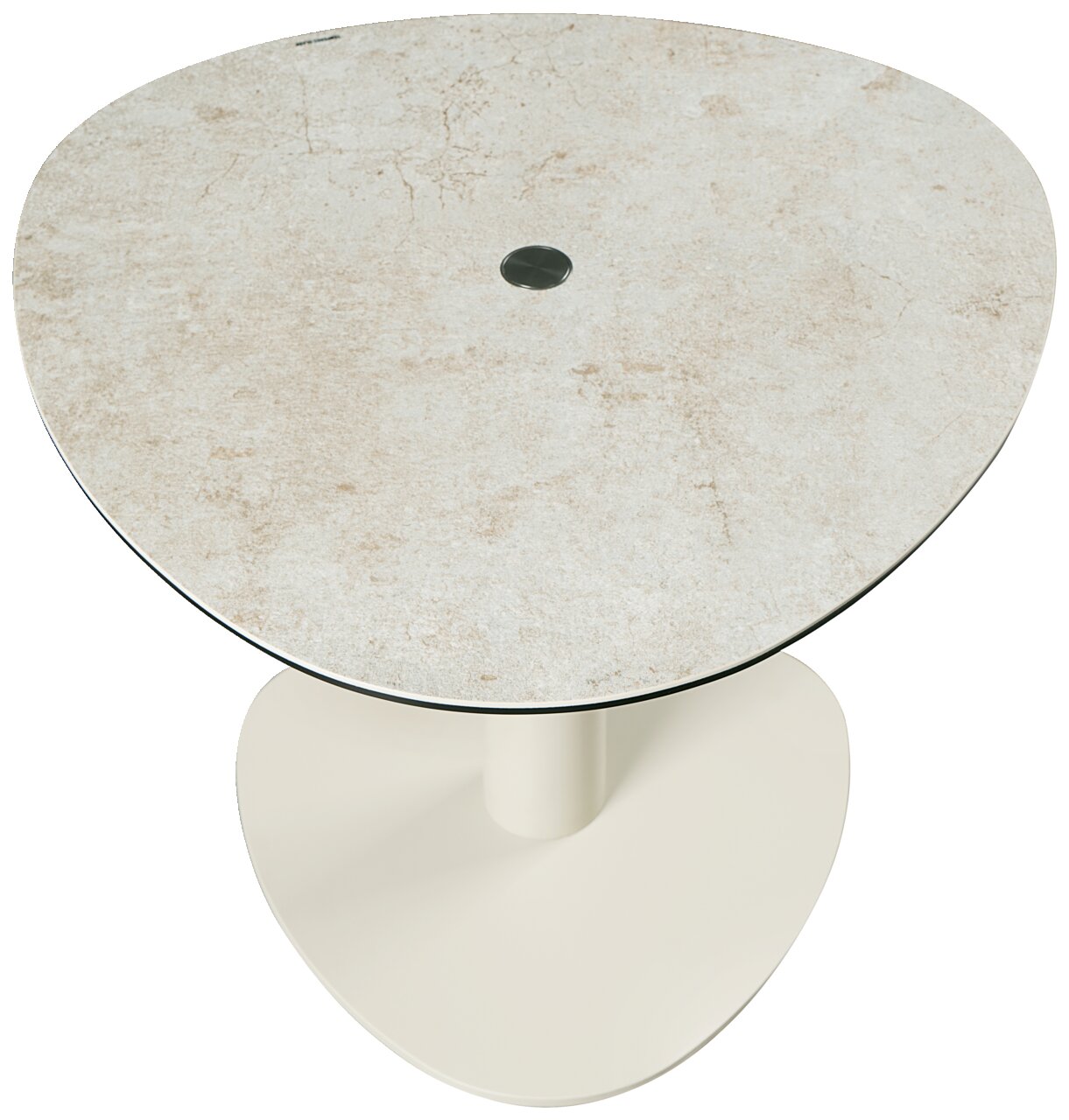 Moderne bijzettafel met een rond, steenachtig tafelblad en een metalen accent in het midden, gezien vanuit vogelperspectief.