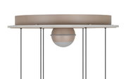 Moderne LED-hanglamp in zijaanzicht, met een bolvormig ontwerp en een zwarte ophanging.