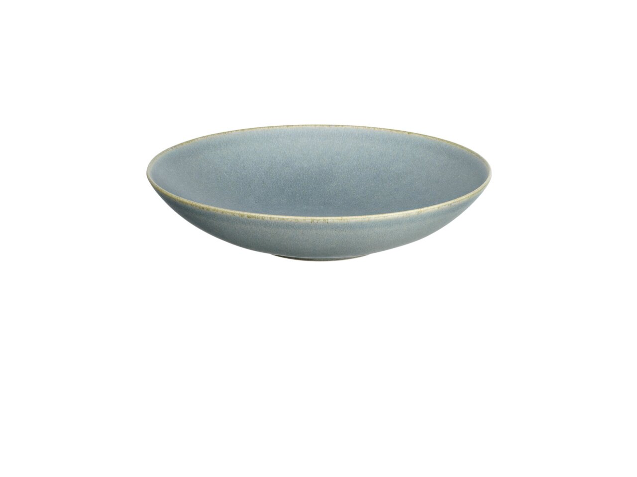 Flache, runde Schale in Blau aus der Seitenperspektive