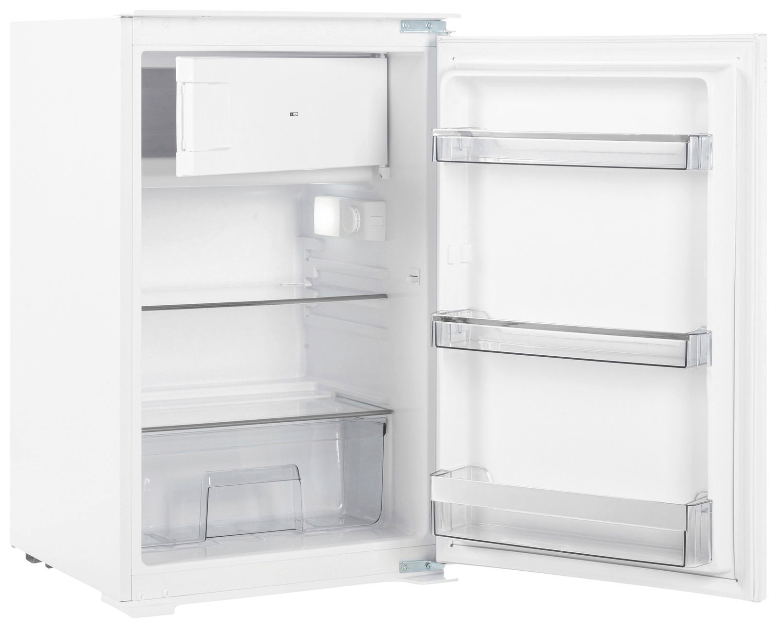 Einbaukühlschrank mit geöffneter Tür, zeigt Innenraum mit Gefrierfach, Glasablagen und Türfächern, Perspektive von vorne rechts