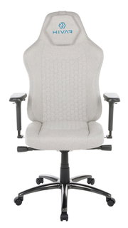 Frontansicht eines grauen Gaming-Stuhls mit blauer Logo-Stickerei auf der Kopfstütze und verstellbaren Armlehnen.