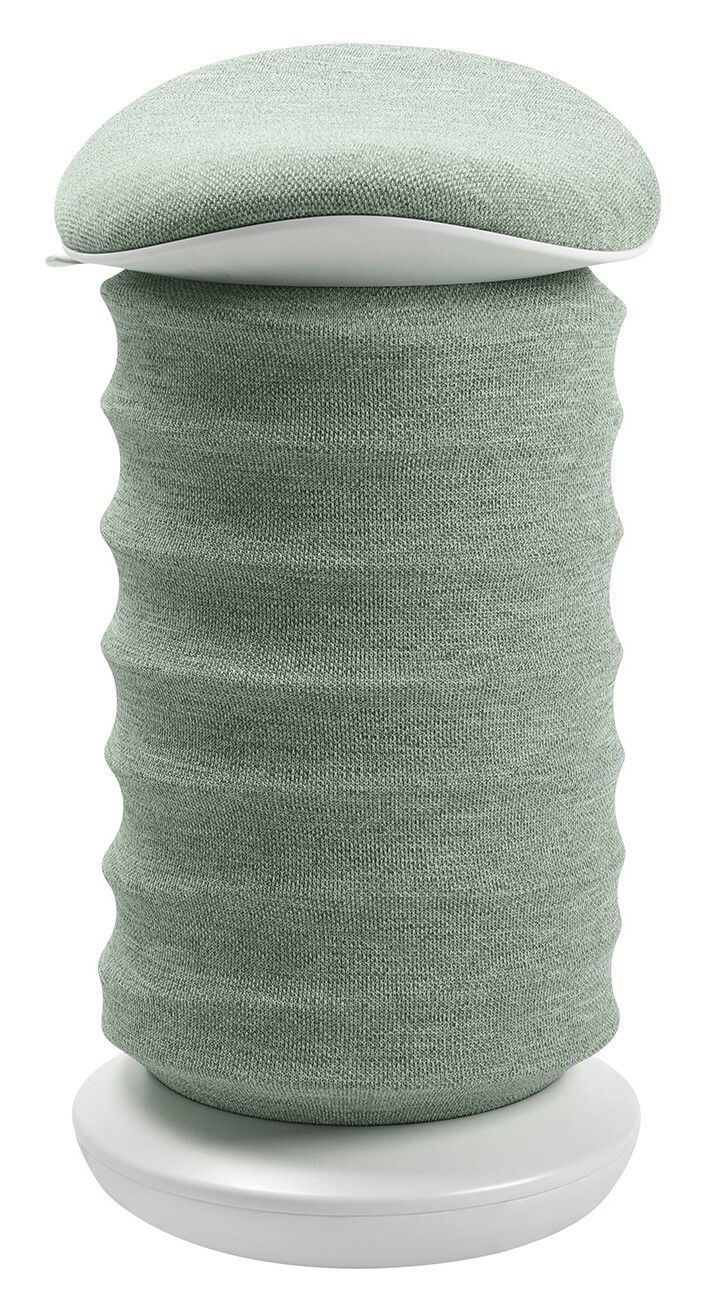 Aktiv-Sitz in zylindrischer Form mit grünem Stoffbezug, seitliche Perspektive