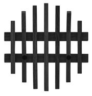 Garderobenpaneel aus dunklem Holz mit vertikalen und horizontalen Streben, frontale Ansicht