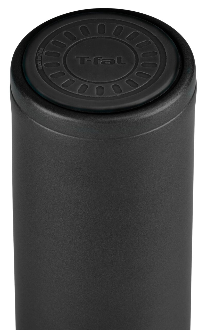 Schwarzer Becher mit T-fal-Logo, Ansicht von oben