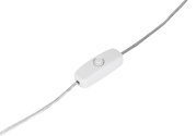 Nahaufnahme eines weißen Schalters an einem Kabel, seitliche Perspektive