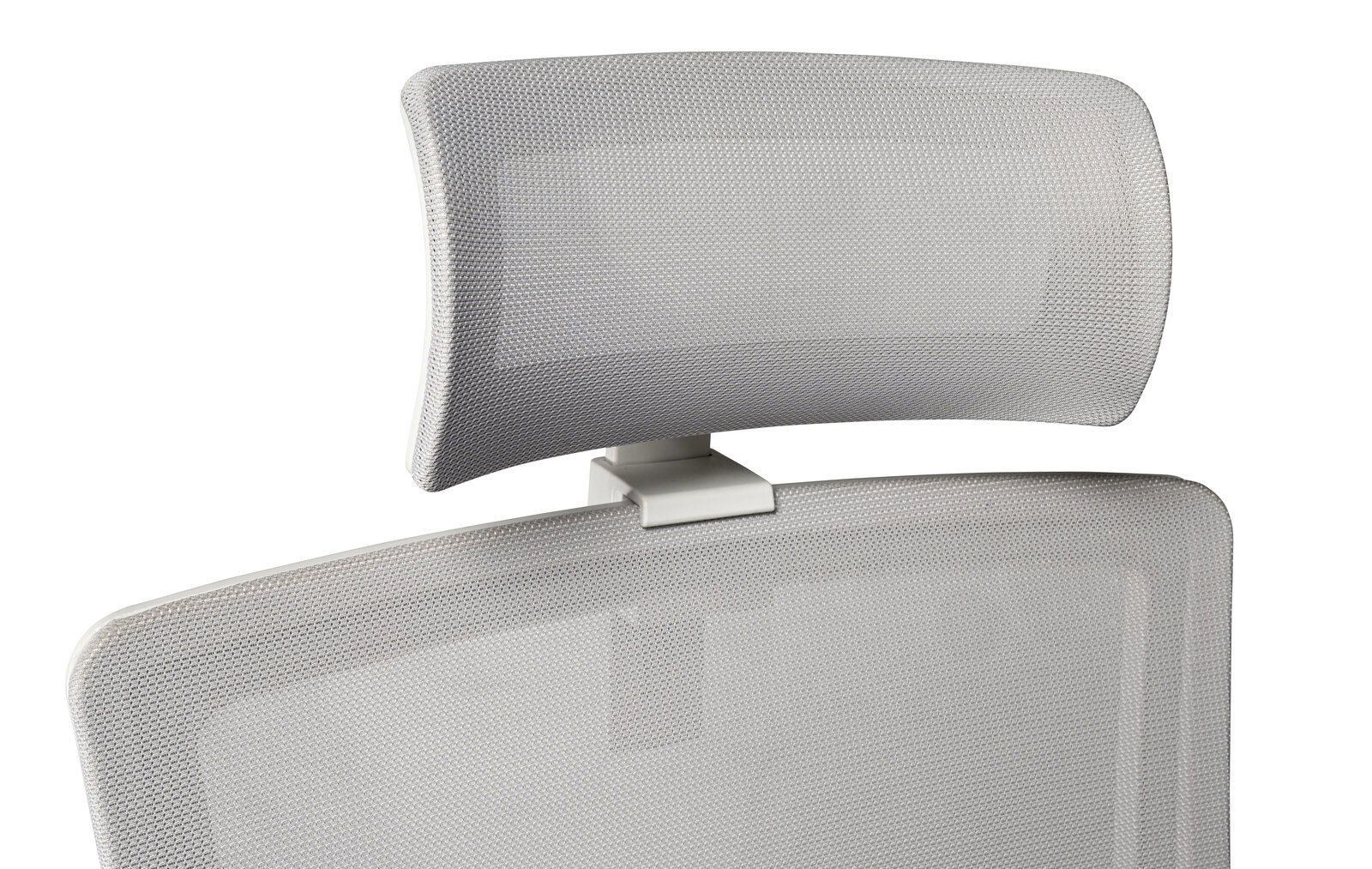 Nahaufnahme eines grauen Drehstuhls mit Netzrückenlehne und Kopfstütze, seitliche Perspektive