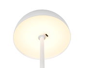 Unteransicht einer weißen Akku-Tischleuchte MUNOZ von Reality Leuchten mit leuchtendem Lampenschirm.