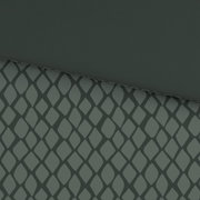 Wendebettwäsche mit geometrischem Muster in dunklen Grüntönen, Draufsicht