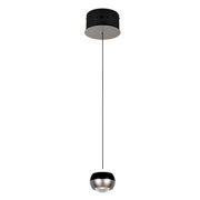 Moderne Pendelleuchte mit kugelförmigem Lampenschirm, Ansicht von vorne