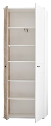 Offener Garderobenschrank mit mehreren Regalböden, teilweise geöffnete Tür, Perspektive von vorne