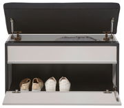 Garderoben-Set mit geöffneter Sitzbank, zeigt Innenraum mit Schuhen, Frontansicht