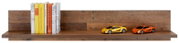 Holz-Wandboard mit Büchern und Modellautos, frontale Ansicht