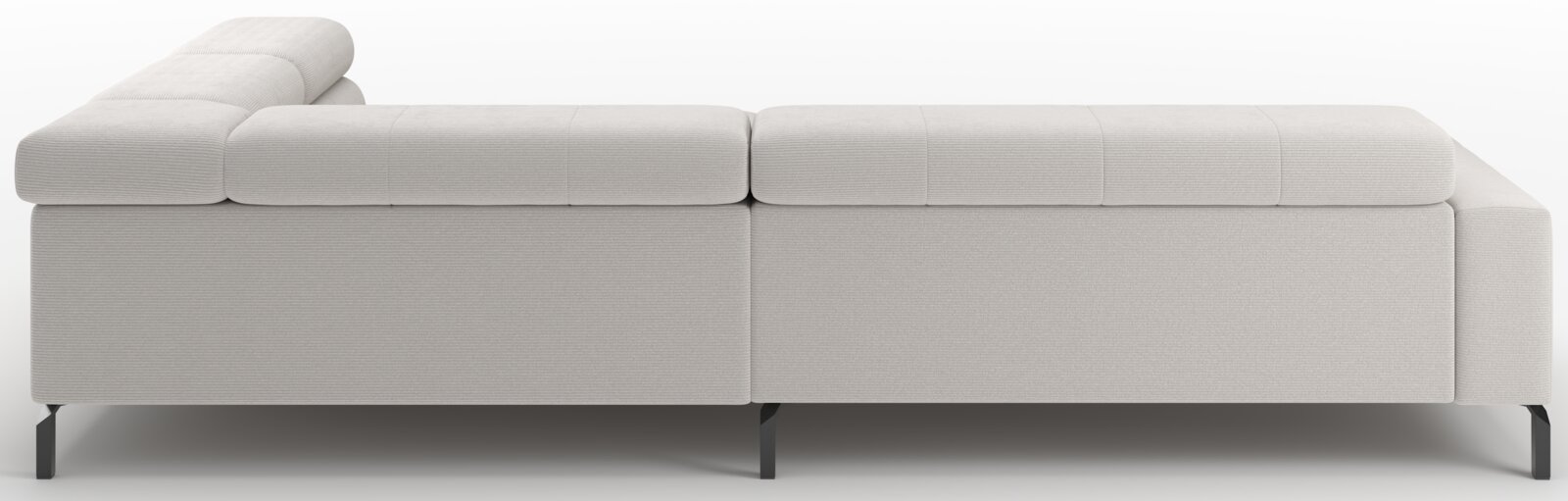 Lichtbeige gestoffeerde modulaire bank met chaise longue links en zwarte metalen poten, zijaanzicht in lichte hoekperspectief