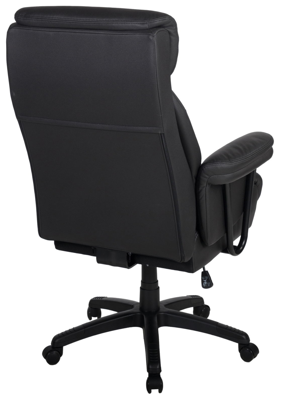 Rückansicht eines schwarzen Chefsessels mit gepolsterten Armlehnen und Rollen.