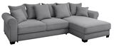 Graues Ecksofa mit mehreren Kissen, seitliche Perspektive