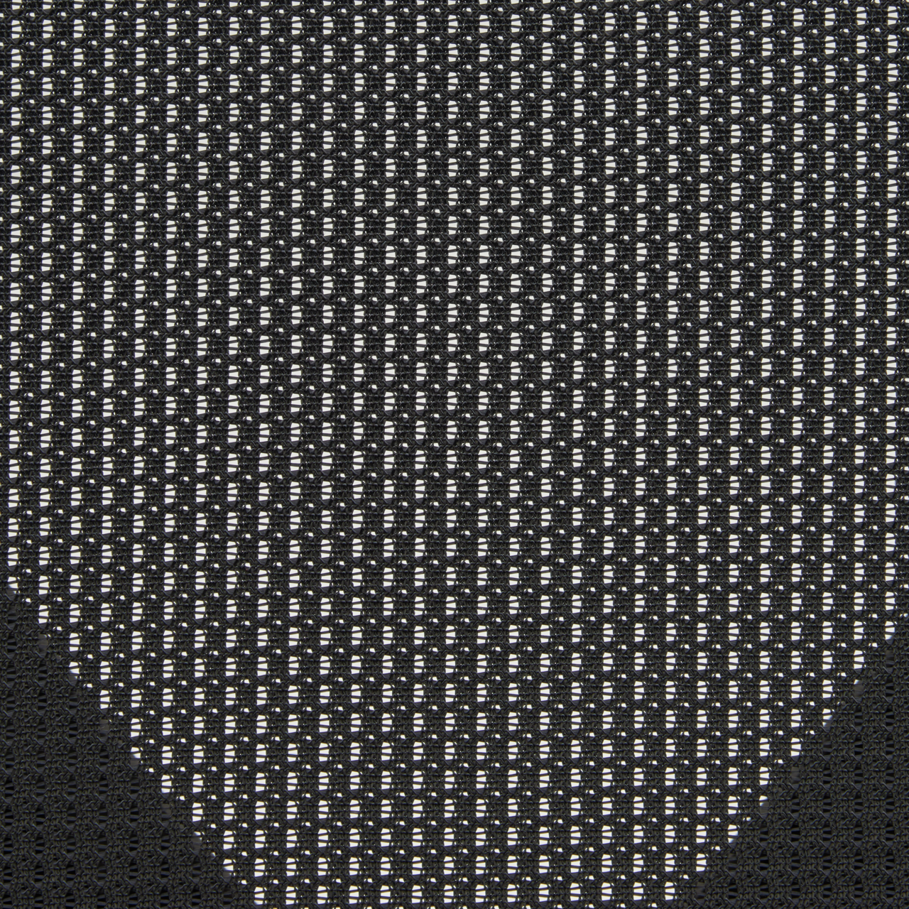 Nahaufnahme eines schwarzen Netzstoffs, der für einen Drehstuhl verwendet wird, aus der Vogelperspektive.
