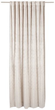 Dekoschal in Cremefarbe mit dezentem Muster, frontal aufgenommen