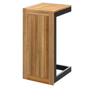 Moderner Beistelltisch aus Holz und Metall in seitlicher Perspektive