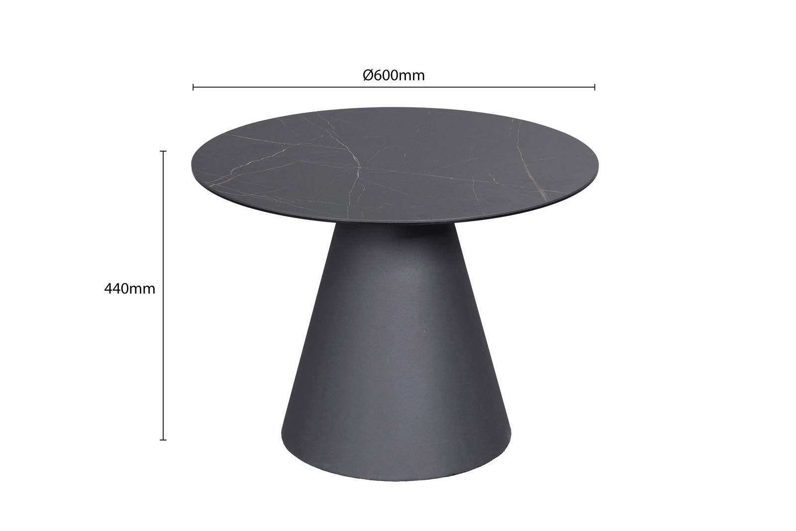 Moderner Beistelltisch mit schwarzer, runder Tischplatte und konischem Fuß, seitliche Perspektive.