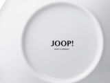 Rückansicht eines weißen Platztellers mit der Aufschrift 'JOOP! MADE IN GERMANY'.