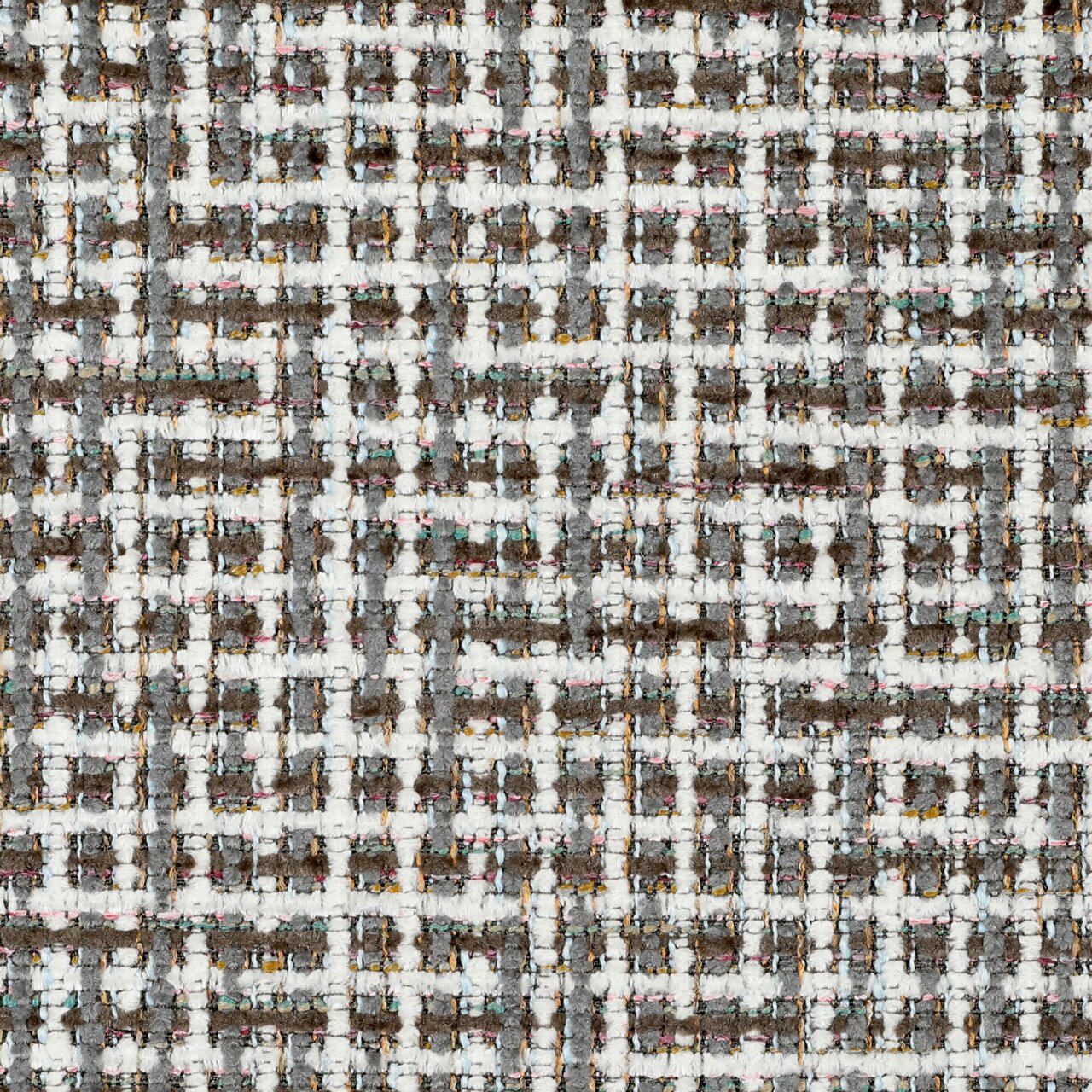 Nahaufnahme eines strukturierten Stoffmusters in einem geometrischen Design mit weißen, grauen und bunten Fäden.