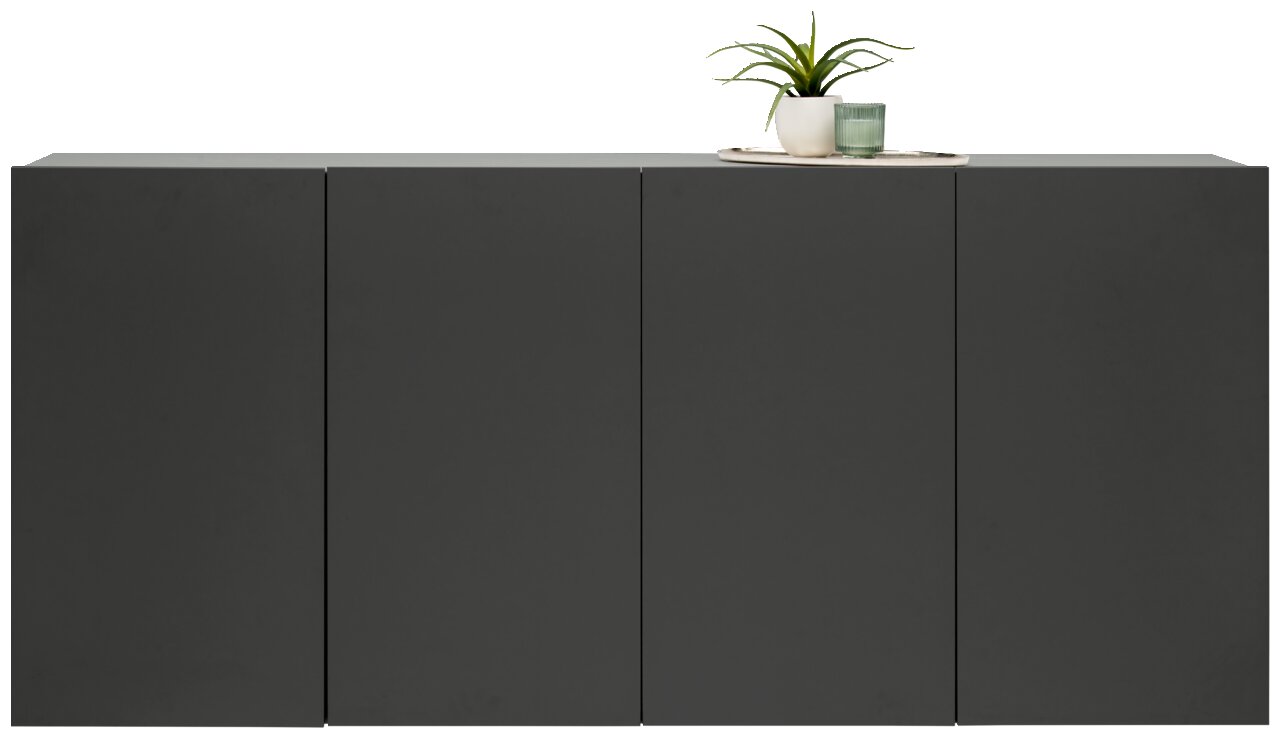 Frontale Ansicht eines modernen, schwarzen Hängesideboards mit vier Türen, dekoriert mit einer Pflanze und einem Glas auf der Oberseite.