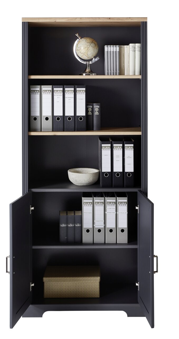 Schwarzer Regalschrank mit offenen und geschlossenen Fächern, gefüllt mit Ordnern, Büchern und Dekorationen, Frontalansicht
