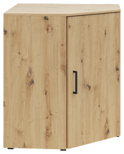 Eckkommode aus hellem Holz mit sichtbarer Maserung, schwarze Griffleiste, Perspektive von vorne rechts