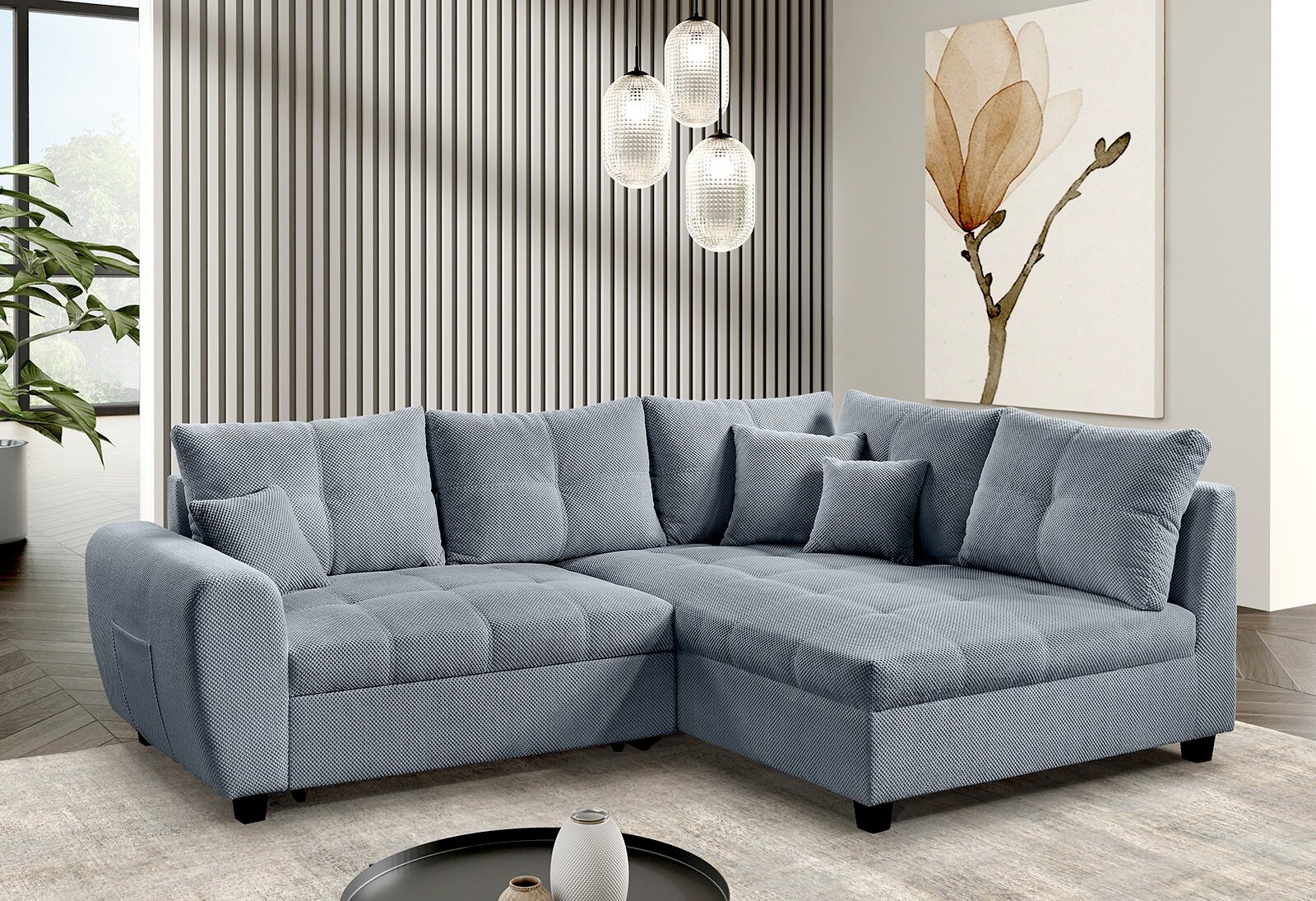 Graues Ecksofa in modernem Wohnzimmer, Perspektive von vorne links
