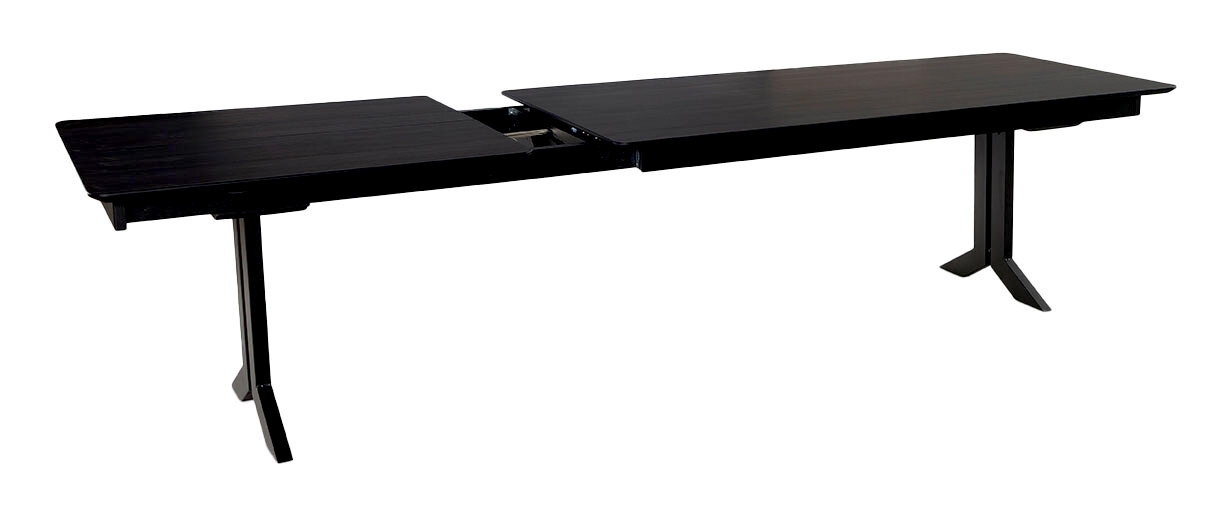 Moderner Esstisch in dunklem Holz, ausziehbar, seitliche Perspektive