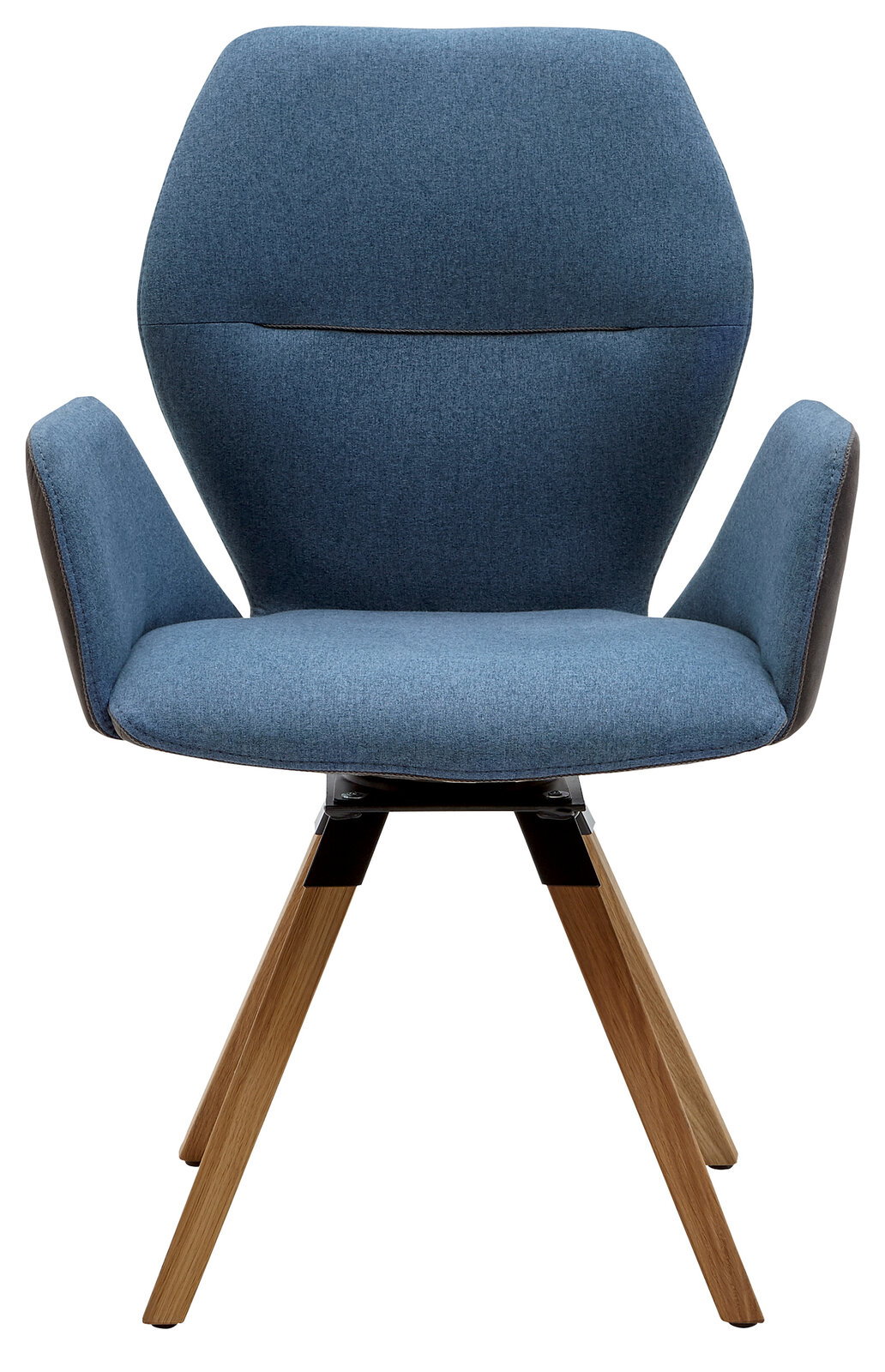 Vorderansicht eines modernen Armlehnenstuhls mit blauer Polsterung und Holzbeinen.