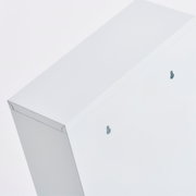 Weißer Medizinschrank 30x60cm aus der Vogelperspektive