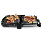 Offener Kontaktgrill 2in1 mit gegrilltem Fleisch und Meeresfrüchten, seitliche Perspektive