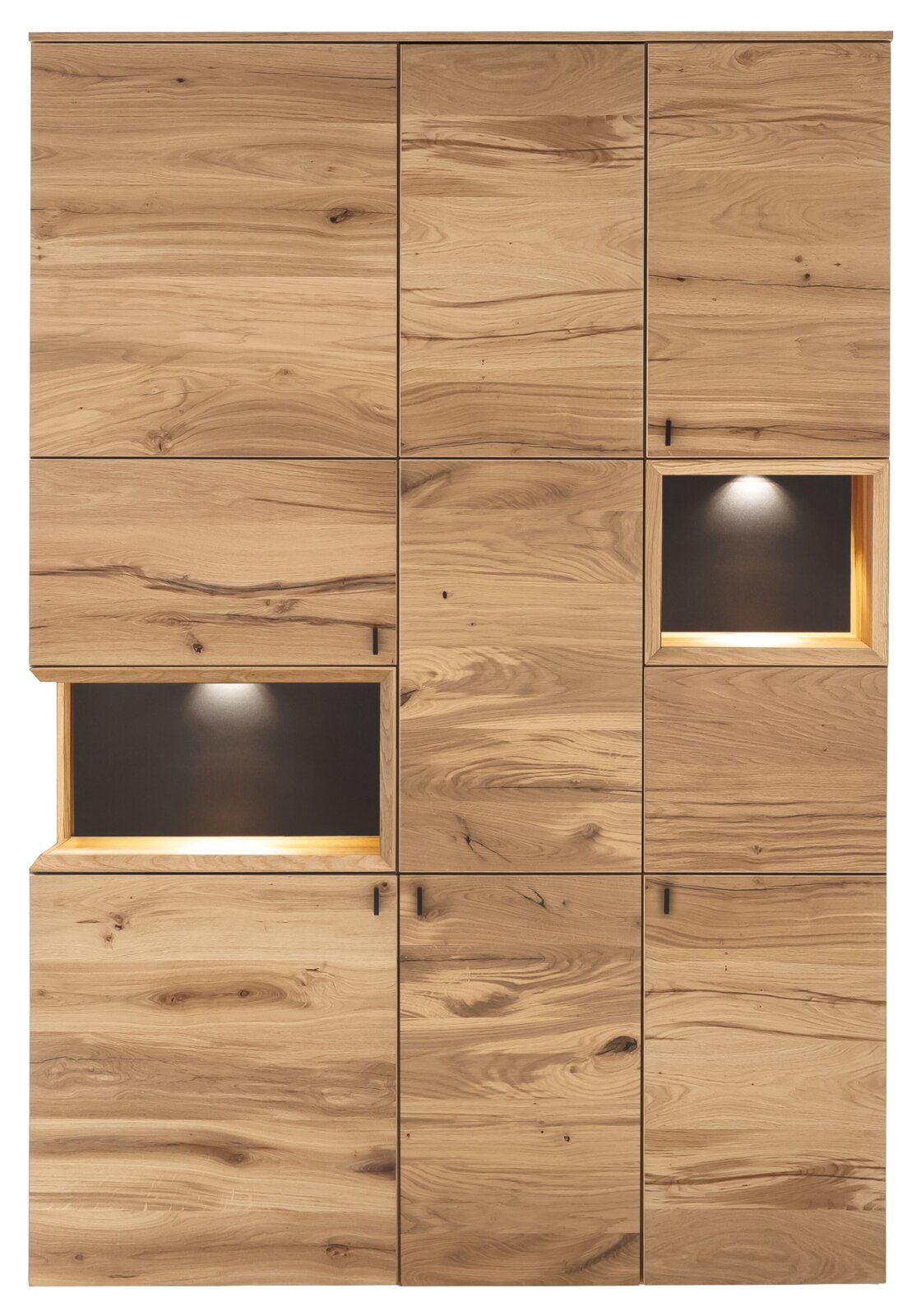 Venjakob Vitrine ANDIAMO 3.0 Frontale Ansicht einer modernen Vitrine aus hellem Holz mit mehreren Türen und beleuchteten Fächern.
