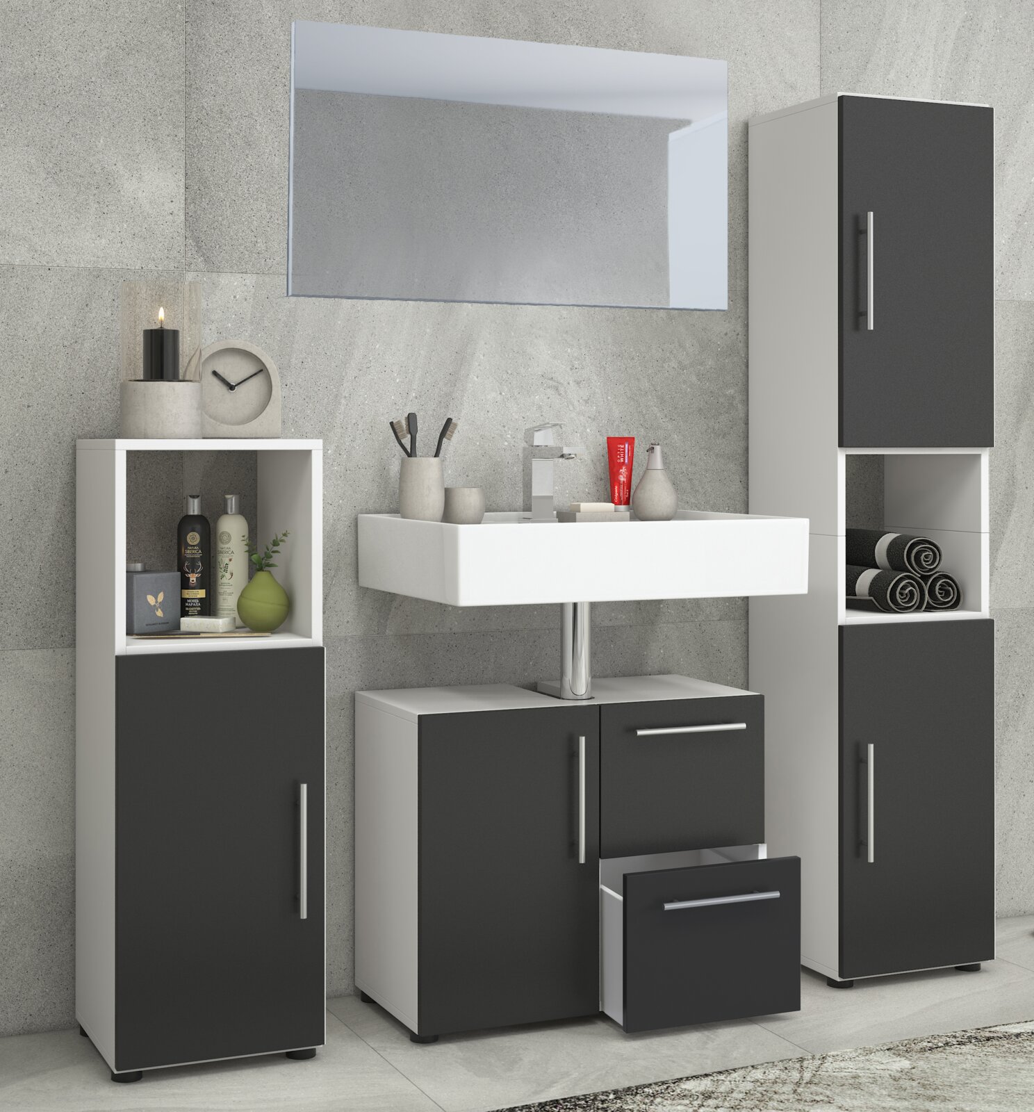Modernes Badezimmermöbel-Set in Weiß und Anthrazit mit Waschbecken-Unterschrank, Spiegelschrank und Hochschrank, frontale Perspektive