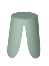 Moderner Hocker Comiso in lindgrün matt, Vorderansicht