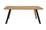 Moderner Esstisch aus Holz mit schrägen schwarzen Metallbeinen, Frontalansicht.