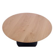 Runder Couchtisch aus Holz mit natürlicher Maserung, Ansicht von oben