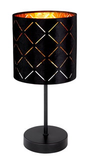 Moderne Tischleuchte mit schwarzem, geometrisch gemustertem Lampenschirm und warmem Licht, seitliche Perspektive