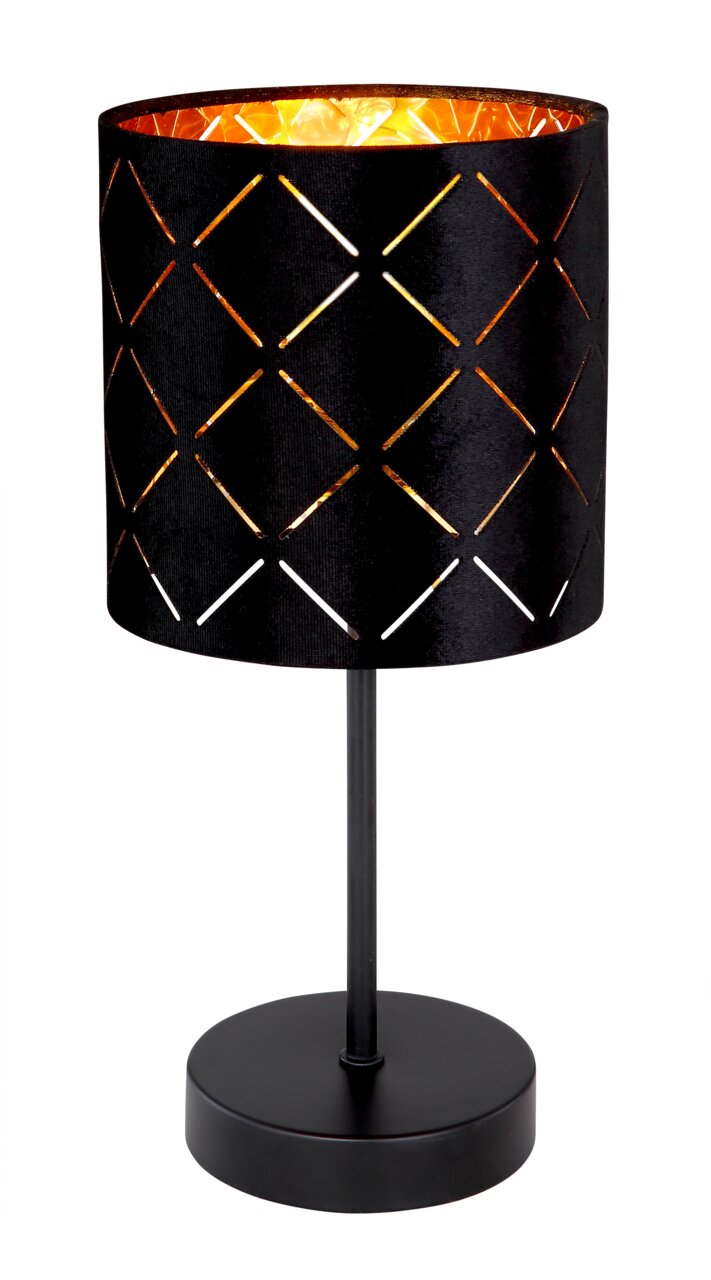 Moderne Tischleuchte mit schwarzem, geometrisch gemustertem Lampenschirm und warmem Licht, seitliche Perspektive