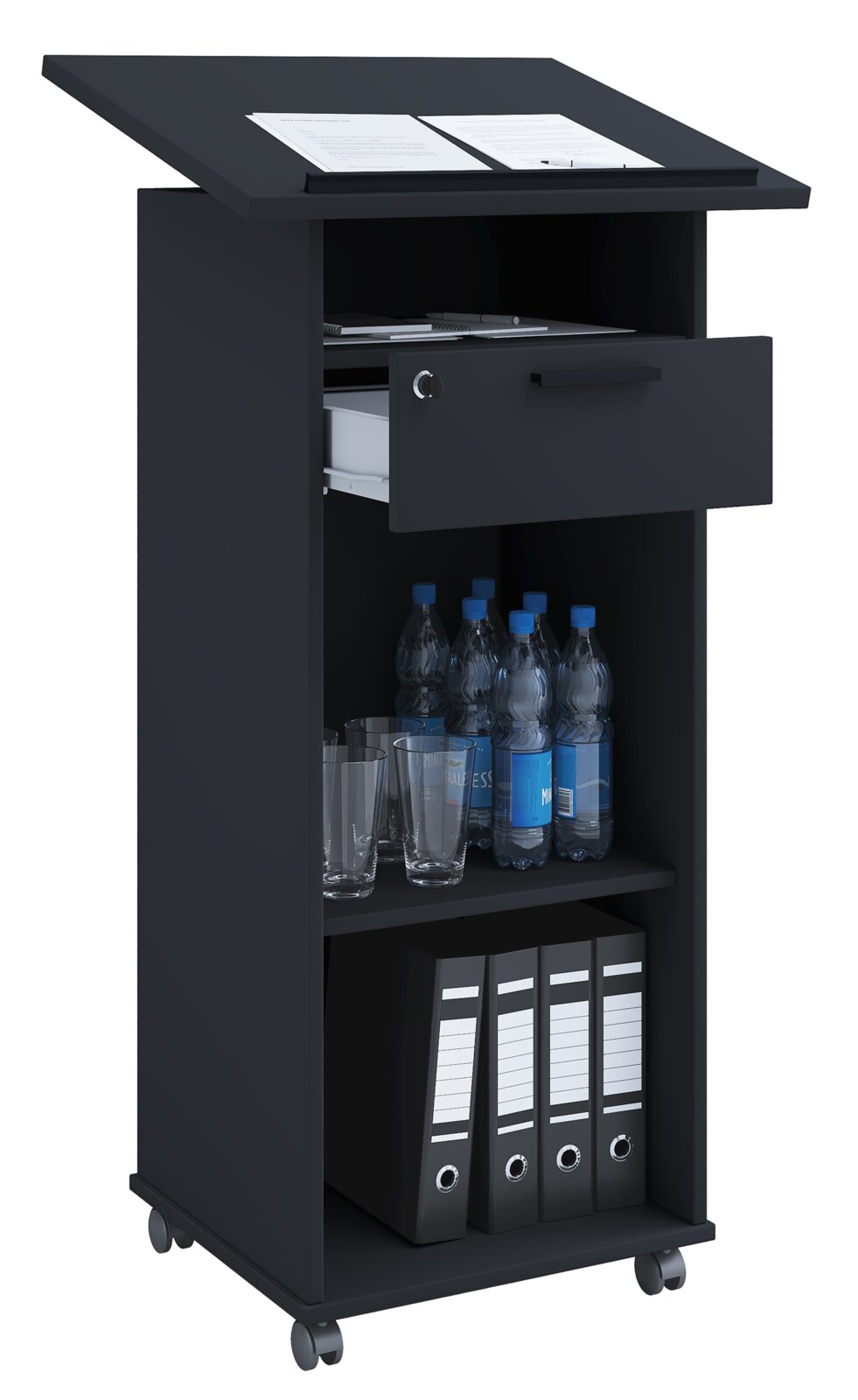 Schwarzes Rednerpult auf Rollen mit schräger Ablagefläche, offenem Regal und abschließbarer Schublade, gezeigt in schräger Vorderansicht von links.