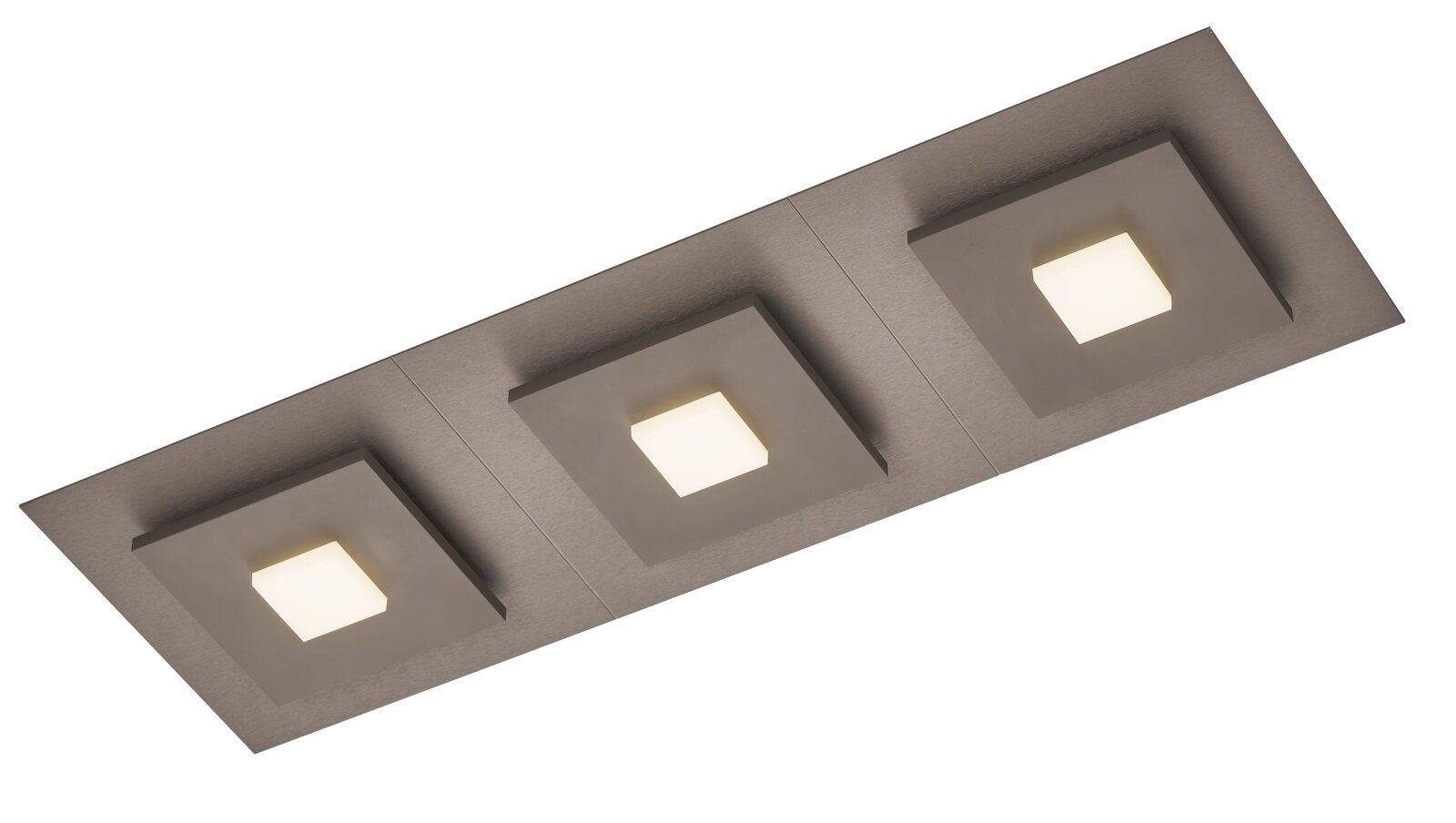 Moderne dreiflammige LED-Deckenleuchte in gebürsteter Metalloptik mit drei quadratischen Leuchtelementen, aus schräger Untersicht dargestellt