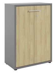 Moderner Aktenschrank mit Holzoptik und grauem Rahmen, Frontalansicht