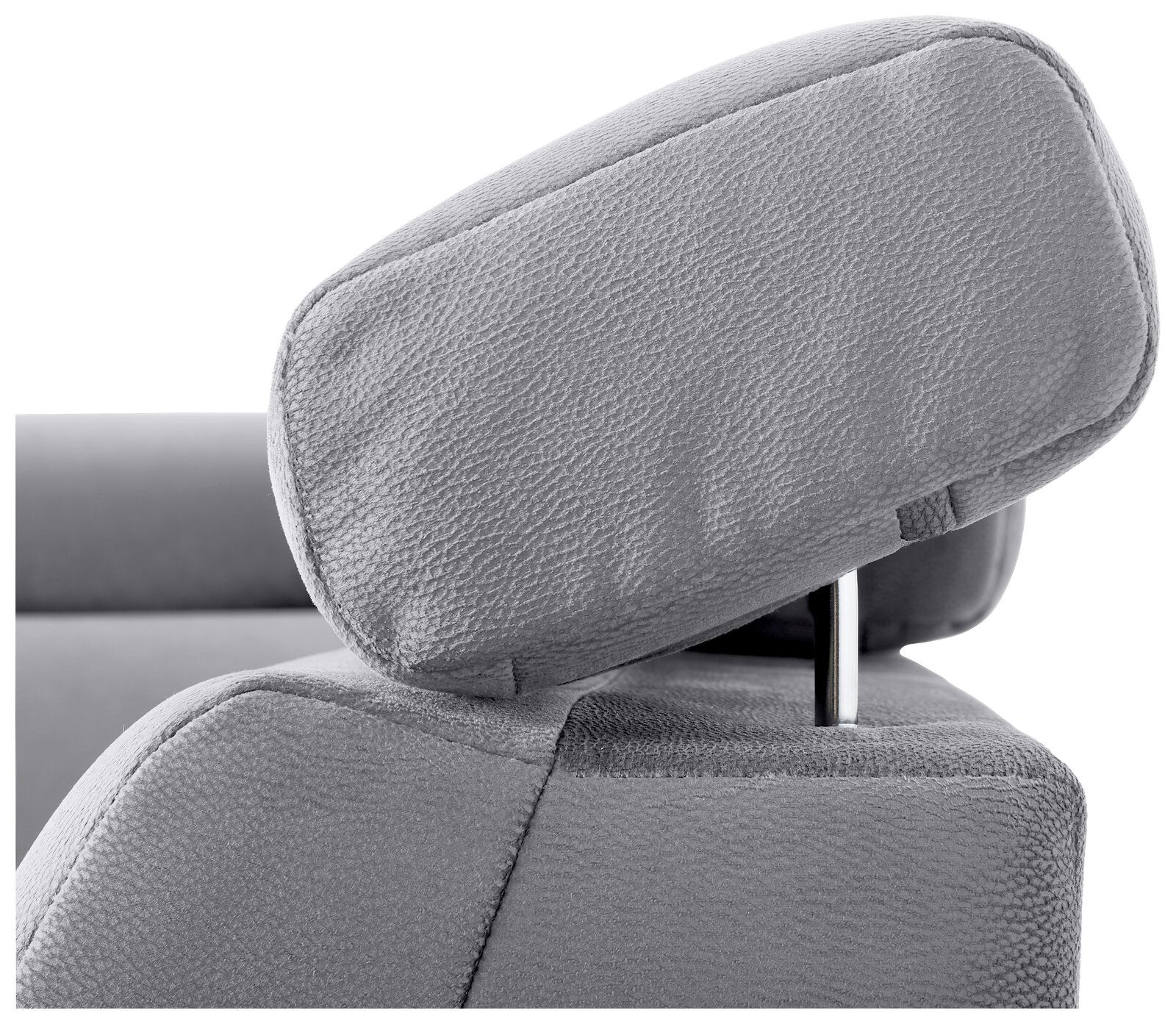 Nahaufnahme einer grauen Kopfstütze eines Sofas mit verstellbarer Metallstange, seitliche Perspektive