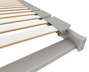 Nahaufnahme eines Lattenrosts NV 90 x 200 cm mit grauen Kunststoffelementen und Holzlatten, seitliche Perspektive