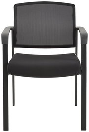 Schwarzer Besucherstuhl mit Netzrückenlehne und gepolstertem Sitz, Frontalansicht